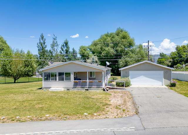 Property at 401 E 300 N, Midway, UT 84049, 2 beds, 2 baths