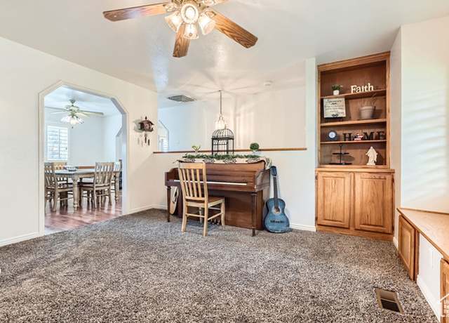 Property at 455 E 400 S, Payson, UT 84651, 5 beds, 3 baths