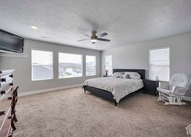 Property at 3842 E Cunninghill Dr, Eagle Mountain, UT 84005, 3 beds, 2.5 baths
