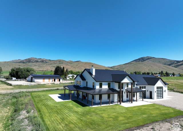 Property at 100 Whit Ln, Georgetown, ID 83239, 5 beds, 2.5 baths