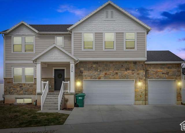 Property at 1379 E Hollyhock Ct, Layton, UT 84040, 7 beds, 5.5 baths
