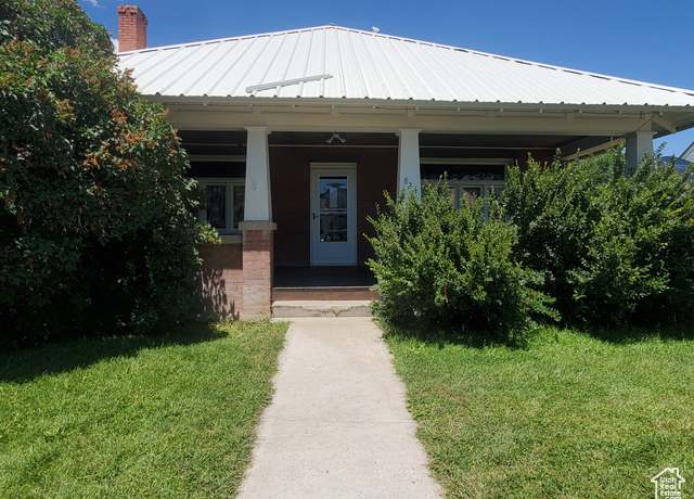 Property at 824 Grant St, Montpelier, ID 83254, 4 beds, 2 baths