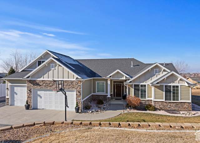 Property at 1407 N Mountain Rd, Ogden, UT 84404, 6 beds, 3.5 baths