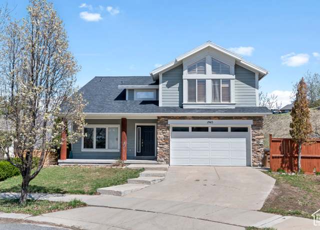 Property at 1945 E Heather Oaks Ct S, Draper, UT 84020, 5 beds, 3.5 baths
