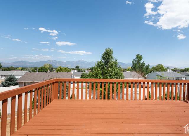 Property at 6739 S Sol Rise Dr, West Jordan, UT 84081, 5 beds, 3 baths