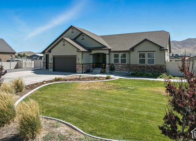Property at 4056 N Russell Rd, Eagle Mountain, UT 84005, 3 beds, 2.5 baths