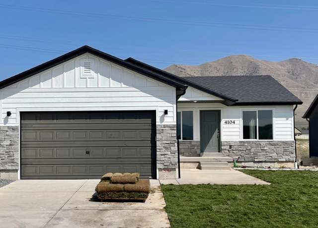 Property at 4104 N Poplar St, Eagle Mountain, UT 84005, 3 beds, 2 baths