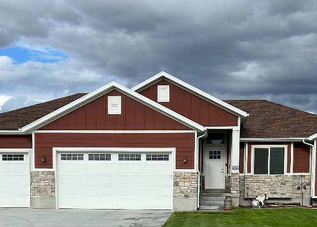 Property at 3017 W Ridgeline Rd, Stockton, UT 84071, 4 beds, 3.5 baths