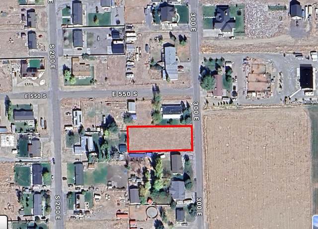 Property at 520 S 300 E, Mona, UT 84645