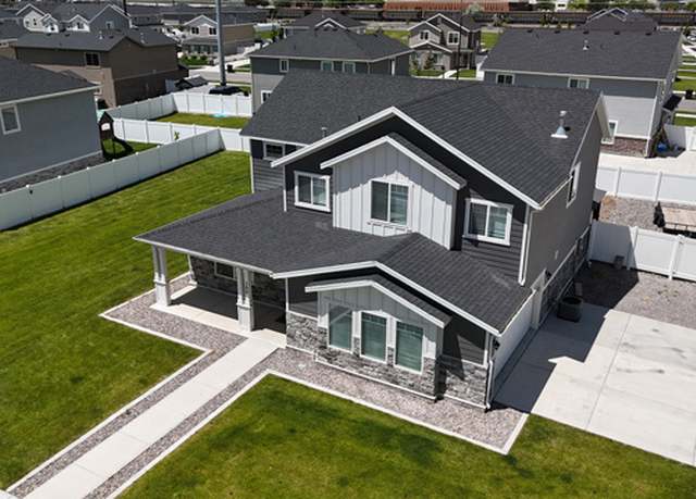 Property at 399 N 1325 W, Springville, UT 84663, 5 beds, 2.5 baths