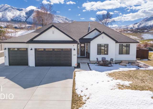 Property at 429 W Olympic Ln, Elk Ridge, UT 84651, 6 beds, 4.5 baths