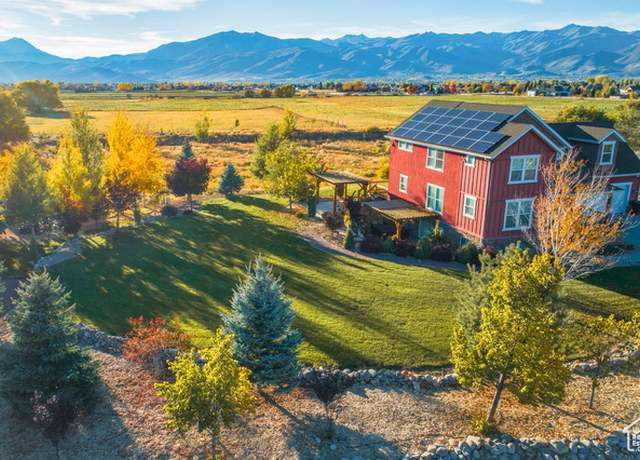 Property at 1920 S Wall St, Heber City, UT 84032, 4 beds, 3.5 baths