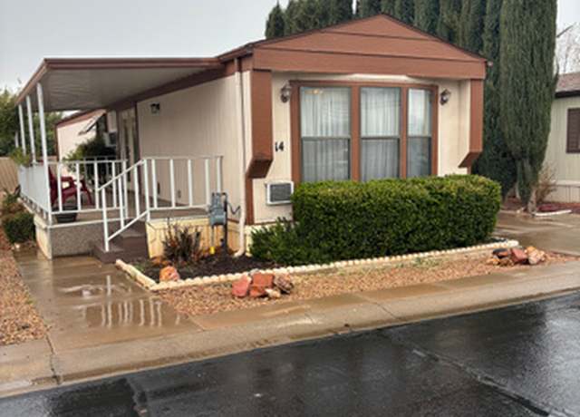 Property at 1360 N Dixie Downs Rd #14, St. George, UT 84770, 1 bed, 2 baths