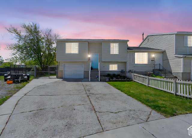 Property at 9053 S Kenyon Cir, West Jordan, UT 84088, 3 beds, 2 baths