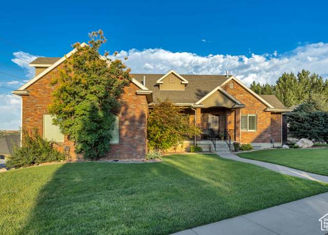 Property at 295 W 5650 S, Washington Terrace, UT 84405, 5 beds, 3 baths