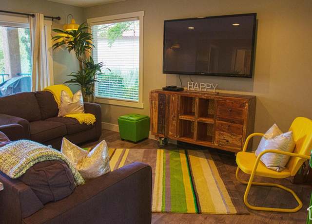 Property at 860 S Village Rd Unit X5, St. George, UT 84770, 2 beds, 2 baths