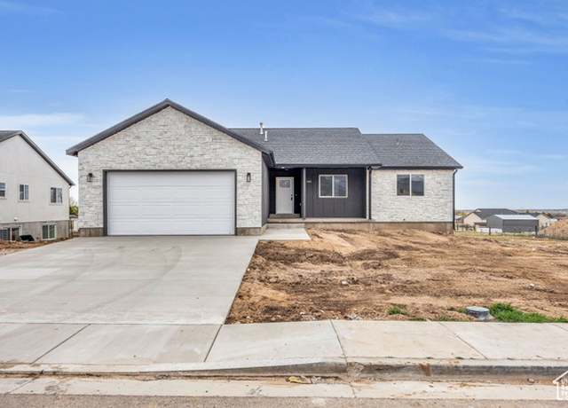 Property at 545 N 230 E, Fillmore, UT 84631, 3 beds, 2 baths