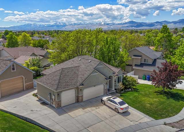 Property at 3429 W Picabo St S, Taylorsville, UT 84129, 5 beds, 3 baths