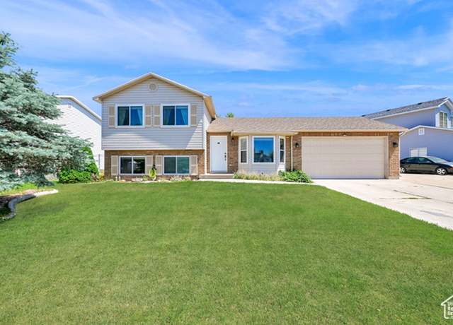Property at 3926 W 5100 S, Roy, UT 84067, 4 beds, 2 baths