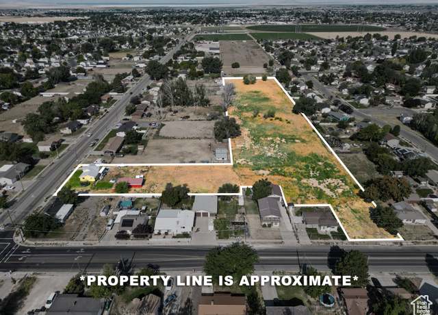 Property at 1038 W 800 N, Clinton, UT 84015, 3 beds, 1 bath