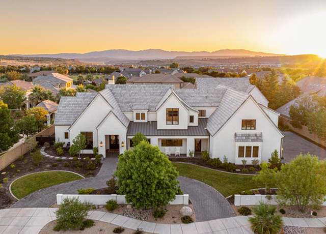 Property at 2916 S 300 E, Washington, UT 84780, 5 beds, 5.5 baths