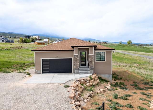 Property at 207 E Clubhouse Dr #40, Garden City, UT 84028, 5 beds, 5 baths