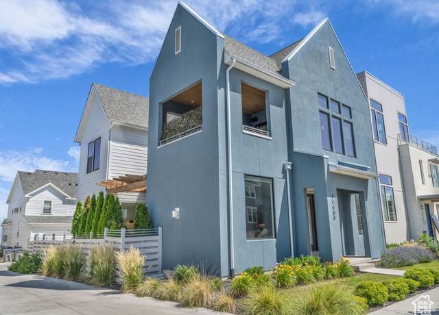 Property at 11609 S Dorian Dr, South Jordan, UT 84009, 5 beds, 3.5 baths