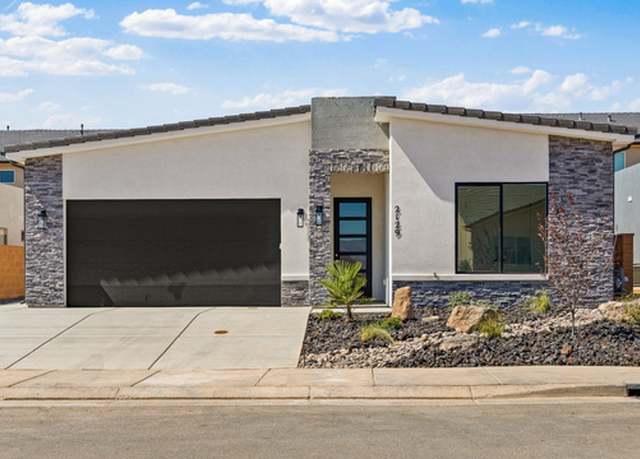 Property at 2129 W 320 S, Hurricane, UT 84737, 4 beds, 2 baths