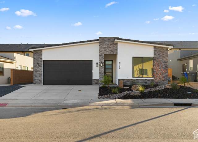 Property at 2129 W 320 S, Hurricane, UT 84737, 4 beds, 2 baths