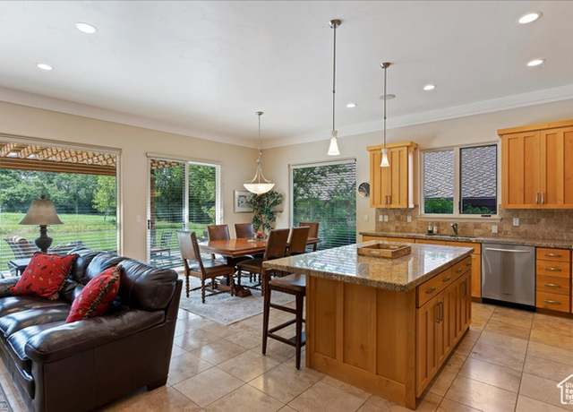 Property at 4859 E Eagleridge Dr, Eden, UT 84310, 3 beds, 2 baths