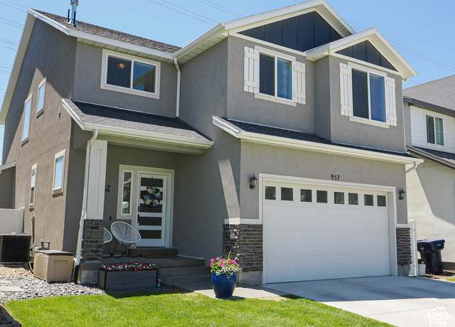 Property at 957 W Mckenna Rd, Bluffdale, UT 84065, 6 beds, 3.5 baths