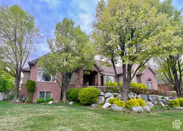 Property at 231 E 950 N, Kaysville, UT 84037, 5 beds, 3.5 baths