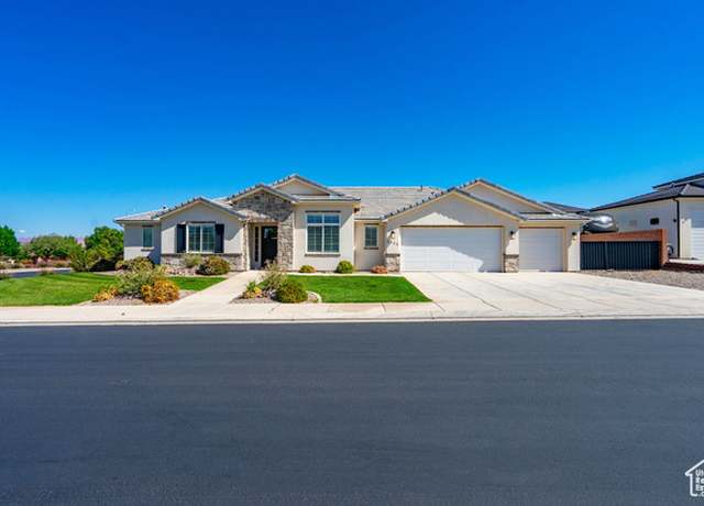 Property at 2715 E Briarwood Dr, St. George, UT 84790, 4 beds, 2.5 baths