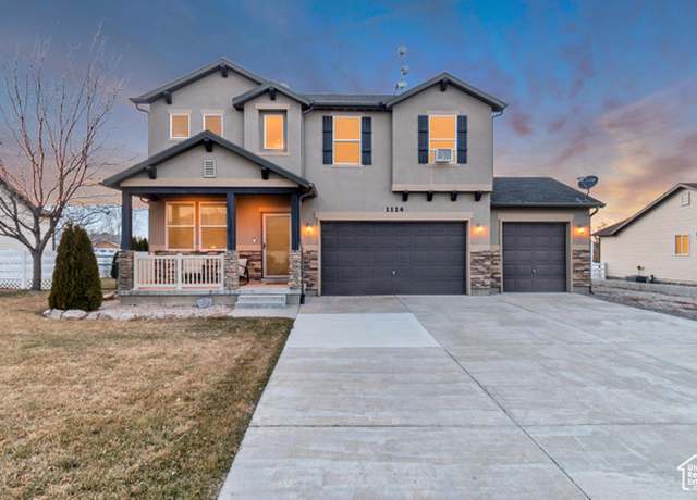 Property at 1114 Alexander Ct, Grantsville, UT 84029, 4 beds, 3.5 baths