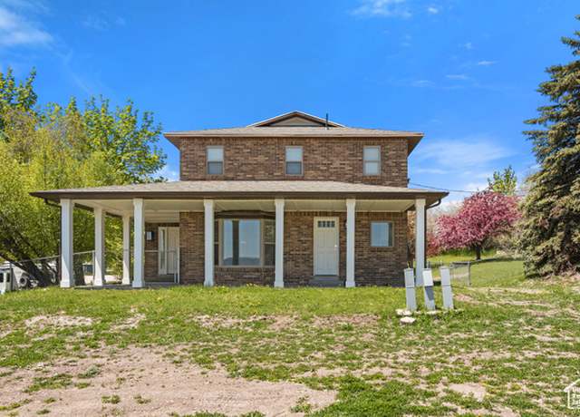 Property at 199 N 300 W, Garden City, UT 84028, 3 beds, 2.5 baths