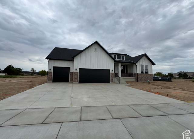 Property at 2607 W 550 N, West Point, UT 84015, 5 beds, 3 baths