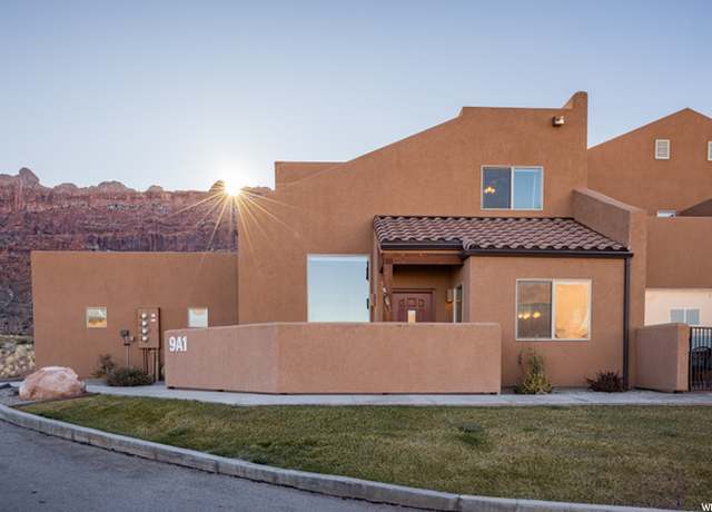Property at 3862 Desert Willow Cir Unit 9-A1, Moab, UT 84532, 3 beds, 2.5 baths