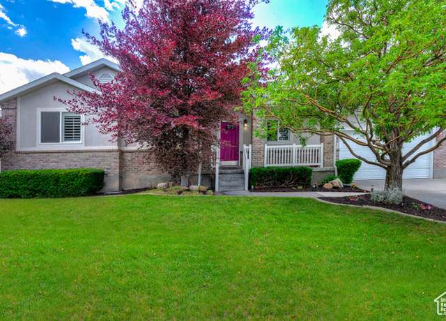 Property at 10156 S Dobbin Ln, South Jordan, UT 84009, 5 beds, 3 baths