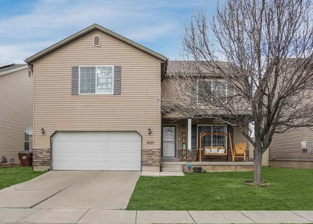 Property at 2321 E Summit Way, Eagle Mountain, UT 84005, 5 beds, 2.5 baths