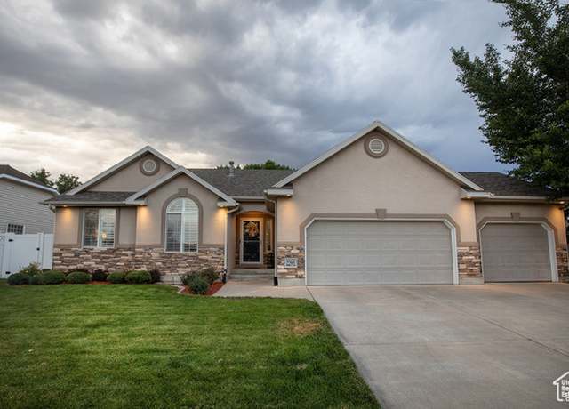 Property at 229 E 1450 S, Kaysville, UT 84037, 5 beds, 3 baths