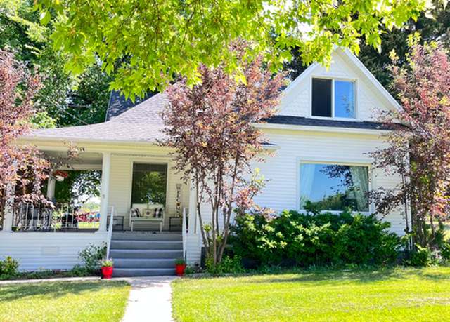 Property at 148 E Center St, Clarkston, UT 84305, 4 beds, 1 bath