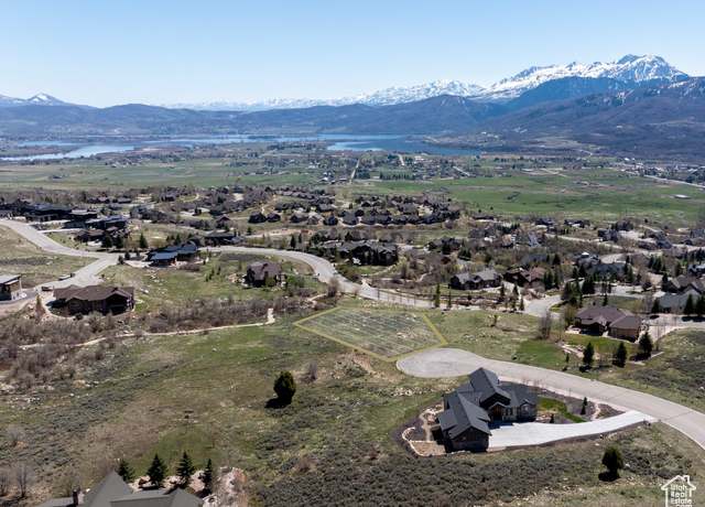 Property at 5643 E Highland View Ct N #36, Eden, UT 84310