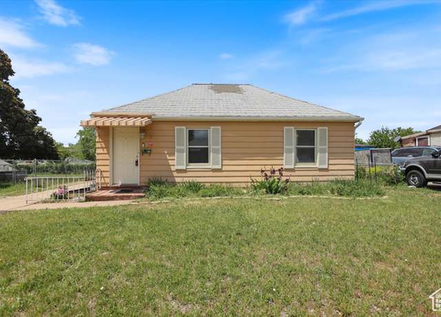 Property at 80 S 400 E, Clearfield, UT 84015, 2 beds, 1 bath