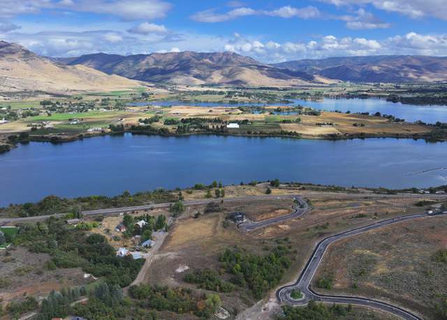 Property at 5207 E Harbor View Ct N #203, Eden, UT 84310