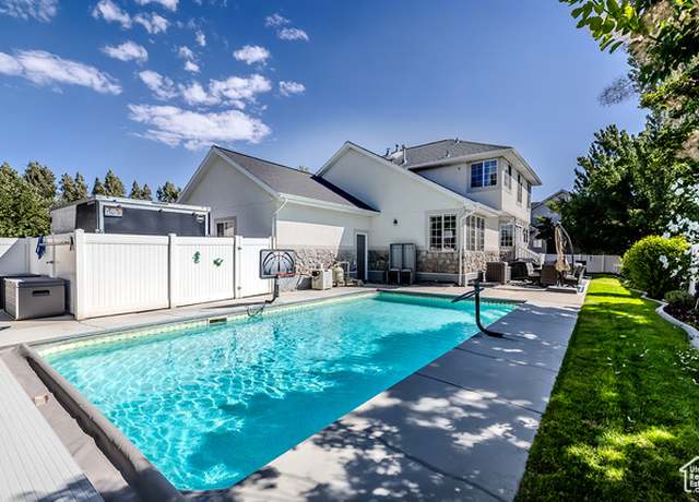 Property at 9907 S Birdie Way W, South Jordan, UT 84009, 6 beds, 3.5 baths