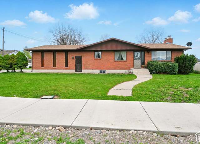 Property at 490 W 300 N, Smithfield, UT 84335, 4 beds, 2 baths