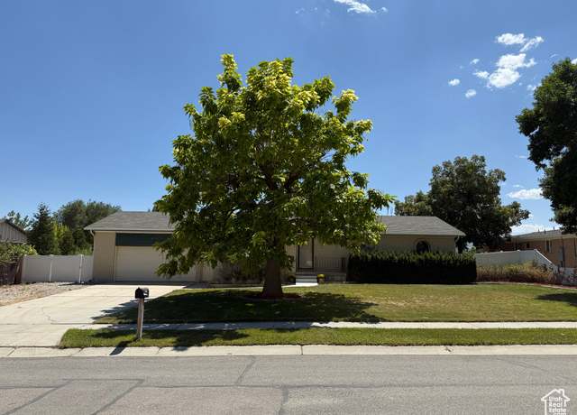 Property at 2303 W Cynthia Ann Cir, Riverton, UT 84065, 5 beds, 3 baths