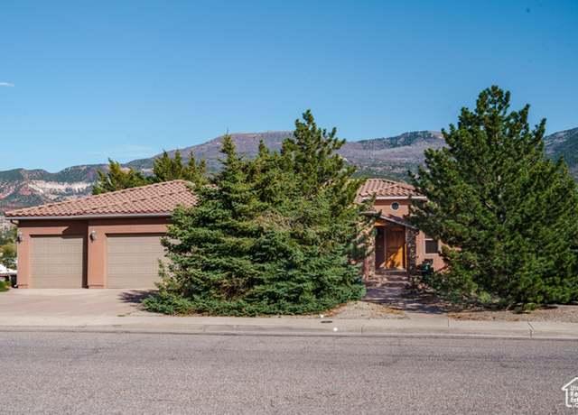 Property at 1059 S Ridge Rd, Cedar City, UT 84720, 3 beds, 3 baths