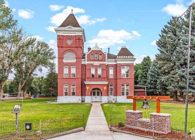 Property at 21 N Main St, Junction, UT 84740, 8 beds, 5 baths