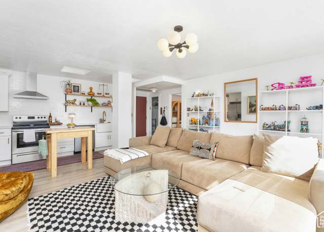 Property at 777 E South Temple S Unit 15E, Salt Lake City, UT 84102, 1 bed, 1 bath